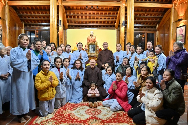 Visit Quynh Nhai spiritual complex and Da River Hydroelectric Lake in the fifth day of propagation trip in the Northern
