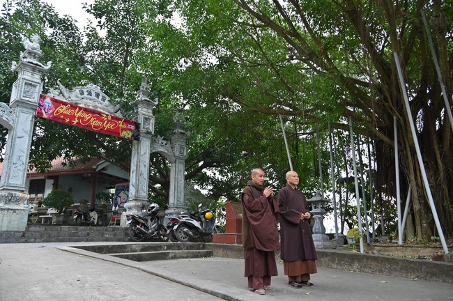 Visit Quynh Nhai spiritual complex and Da River Hydroelectric Lake in the fifth day of propagation trip in the Northern