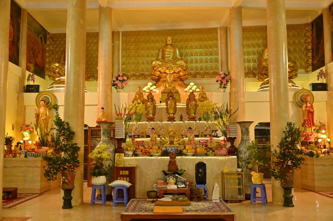 Preaching dharma at Son Phap pagoda in the sixth day of propagation trip in the Northern