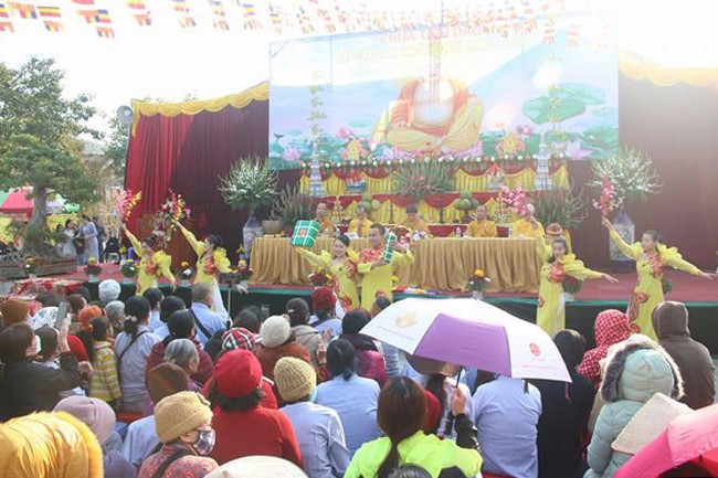 The Ceremony of Peaceful Prayers at Tieu Dao Pagoda – Quang Ninh in early 2023.