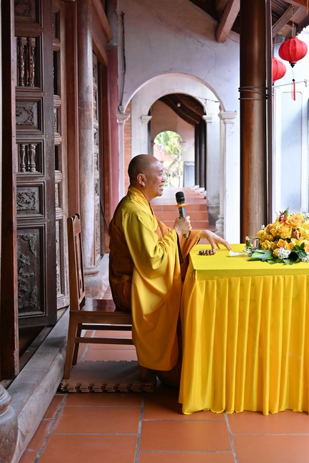 Preaching dharma at Co Tan pagoda and Ha Phu pagoda in the seventh day of propagation trip in the Northern