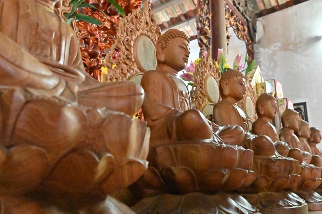 Preaching dharma at Co Tan pagoda and Ha Phu pagoda in the seventh day of propagation trip in the Northern
