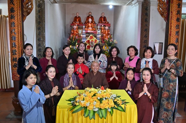 Preaching dharma at Co Tan pagoda and Ha Phu pagoda in the seventh day of propagation trip in the Northern