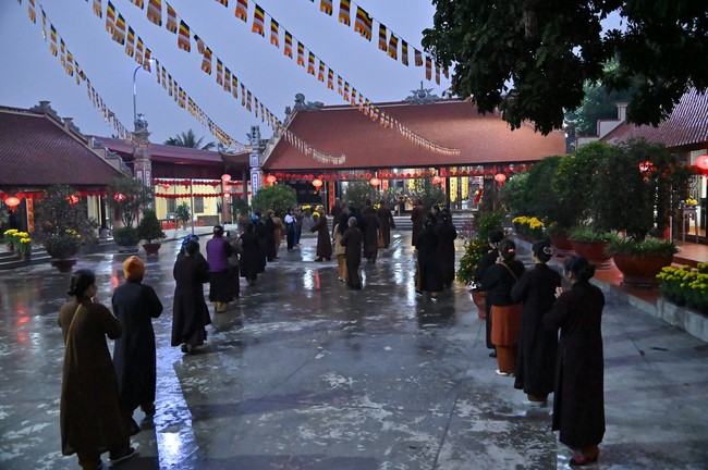 Preaching dharma at Co Tan pagoda and Ha Phu pagoda in the seventh day of propagation trip in the Northern