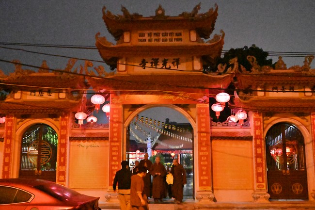 Preaching dharma at Co Tan pagoda and Ha Phu pagoda in the seventh day of propagation trip in the Northern