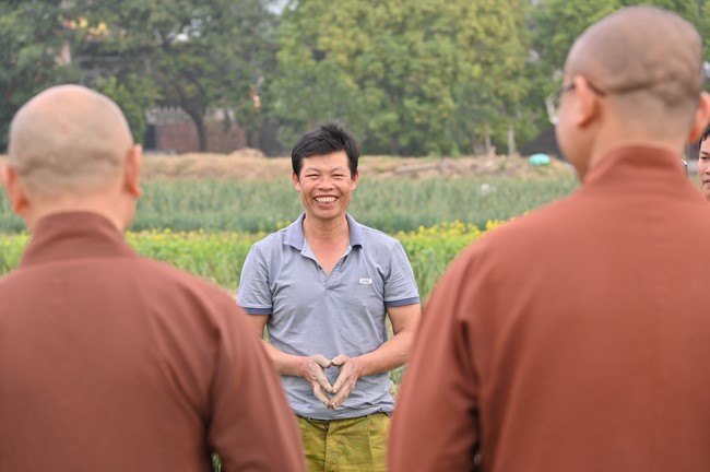 Preaching dharma at Co Tan pagoda and Ha Phu pagoda in the seventh day of propagation trip in the Northern