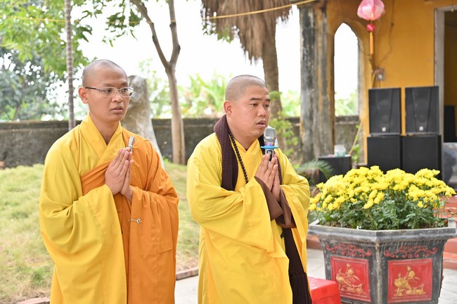 Preaching dharma at Co Tan pagoda and Ha Phu pagoda in the seventh day of propagation trip in the Northern