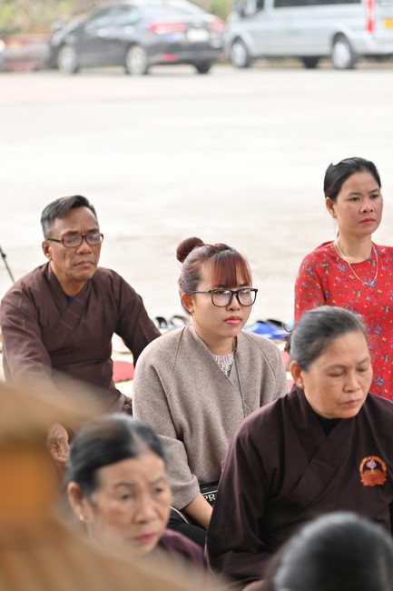 Preaching dharma at Co Tan pagoda and Ha Phu pagoda in the seventh day of propagation trip in the Northern