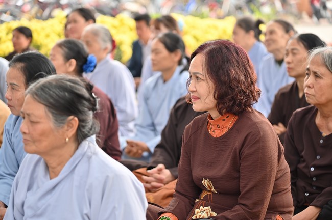 Preaching dharma at Co Tan pagoda and Ha Phu pagoda in the seventh day of propagation trip in the Northern