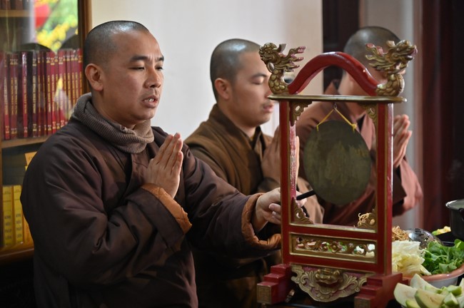 Preaching dharma at Co Tan pagoda and Ha Phu pagoda in the seventh day of propagation trip in the Northern