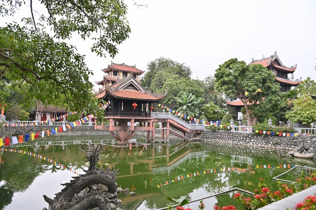 Preaching dharma at Co Tan pagoda and Ha Phu pagoda in the seventh day of propagation trip in the Northern