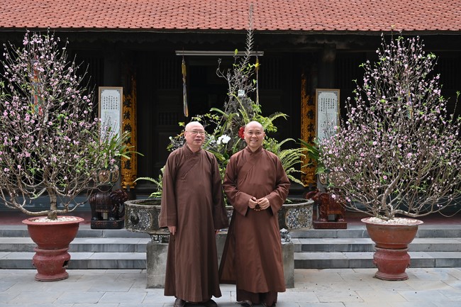 Preaching dharma at Co Tan pagoda and Ha Phu pagoda in the seventh day of propagation trip in the Northern