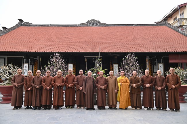Preaching dharma at Co Tan pagoda and Ha Phu pagoda in the seventh day of propagation trip in the Northern