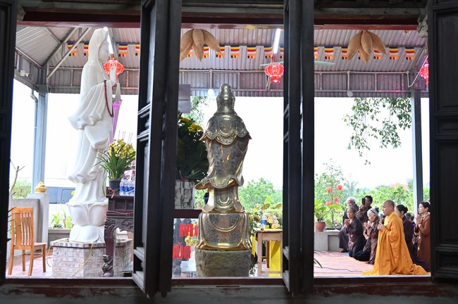 Preaching dharma at Bich Thuong pagoda and TayKhanh pagoda in the eighth day of propagation trip in the Northern