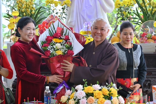Preaching dharma at Bich Thuong pagoda and TayKhanh pagoda in the eighth day of propagation trip in the Northern