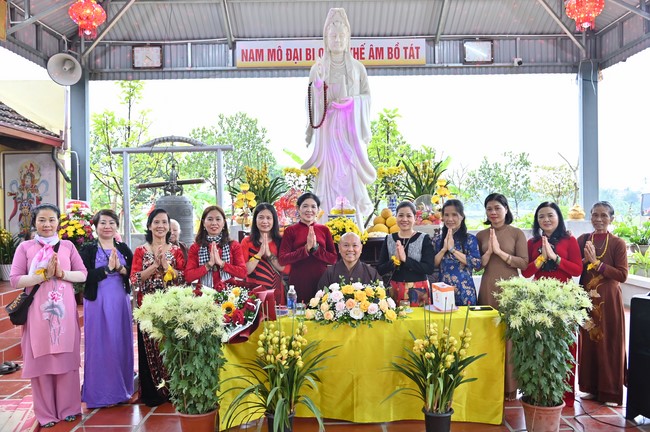 Preaching dharma at Bich Thuong pagoda and TayKhanh pagoda in the eighth day of propagation trip in the Northern