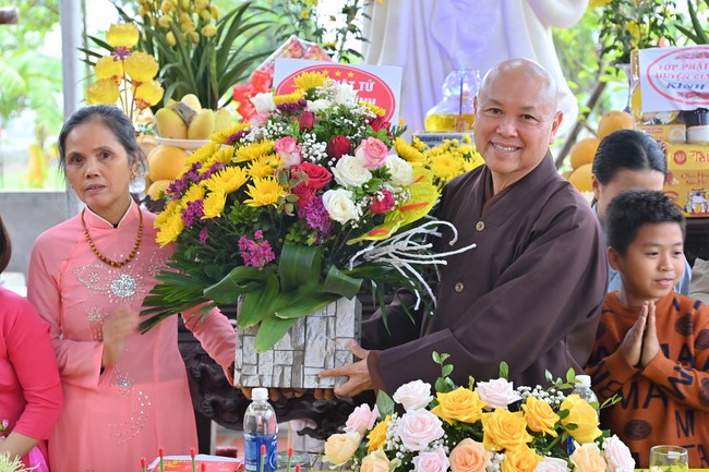 Preaching dharma at Bich Thuong pagoda and TayKhanh pagoda in the eighth day of propagation trip in the Northern