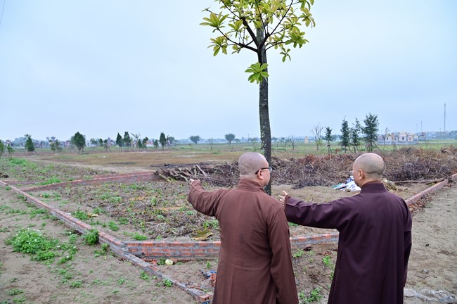 Preaching dharma at Bich Thuong pagoda and TayKhanh pagoda in the eighth day of propagation trip in the Northern