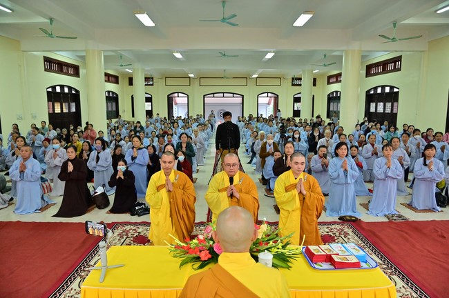 Preaching dharma at Bich Thuong pagoda and TayKhanh pagoda in the eighth day of propagation trip in the Northern