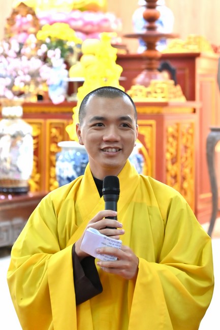 Preaching dharma at Bich Thuong pagoda and TayKhanh pagoda in the eighth day of propagation trip in the Northern