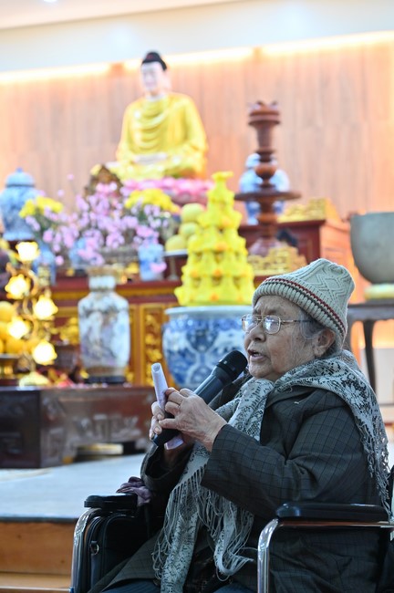 Preaching dharma at Bich Thuong pagoda and TayKhanh pagoda in the eighth day of propagation trip in the Northern