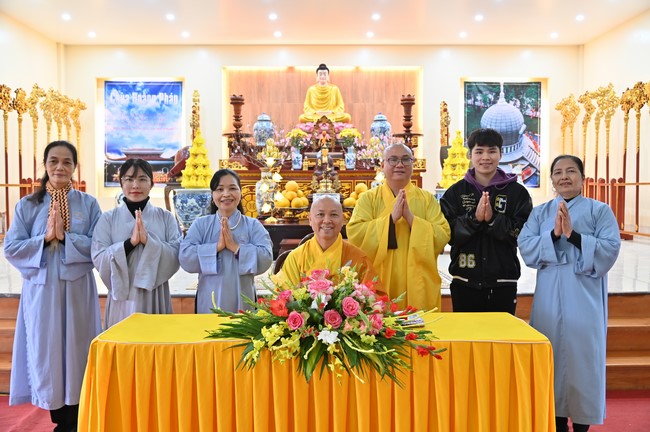Preaching dharma at Bich Thuong pagoda and TayKhanh pagoda in the eighth day of propagation trip in the Northern