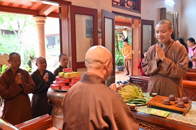 Preaching dharma at Bich Thuong pagoda and TayKhanh pagoda in the eighth day of propagation trip in the Northern
