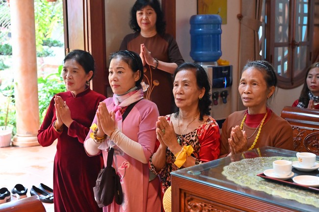 Preaching dharma at Bich Thuong pagoda and TayKhanh pagoda in the eighth day of propagation trip in the Northern