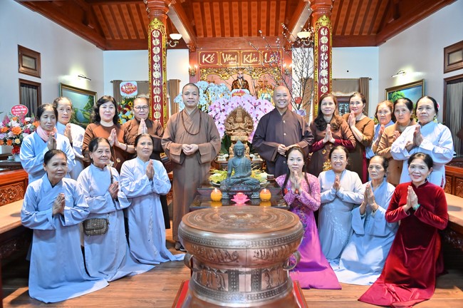 Preaching dharma at Bich Thuong pagoda and TayKhanh pagoda in the eighth day of propagation trip in the Northern