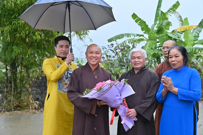 Preaching dharma at Bich Thuong pagoda and TayKhanh pagoda in the eighth day of propagation trip in the Northern