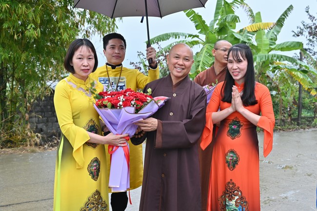 Preaching dharma at Bich Thuong pagoda and TayKhanh pagoda in the eighth day of propagation trip in the Northern