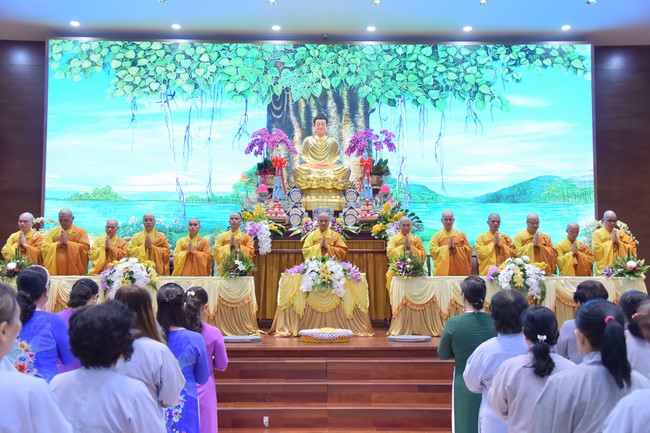 Lễ Cầu an đầu năm