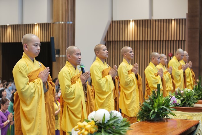 Lễ Cầu an đầu năm