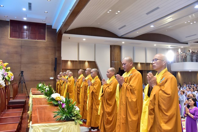 Lễ Cầu an đầu năm