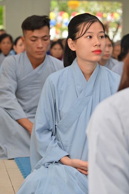 Ngày thứ chín, chuyến Phật sự miền Bắc, giảng pháp tại chùa Đống Cao – chùa Càn Môn