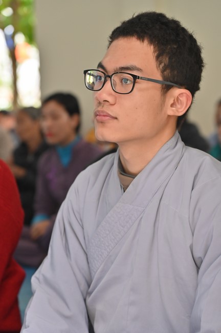 Ngày thứ chín, chuyến Phật sự miền Bắc, giảng pháp tại chùa Đống Cao – chùa Càn Môn