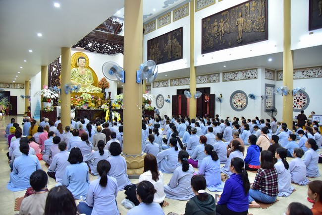 Dharma talk at the New-year beginning Five dharma being hard to achieve in life