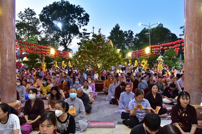 Dharma talk at the New-year beginning Five dharma being hard to achieve in life