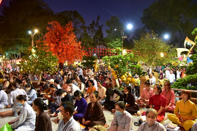 Dharma talk at the New-year beginning Five dharma being hard to achieve in life