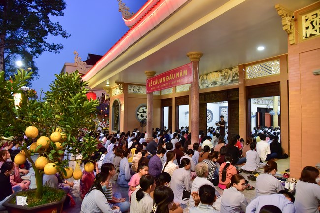 Dharma talk at the New-year beginning Five dharma being hard to achieve in life