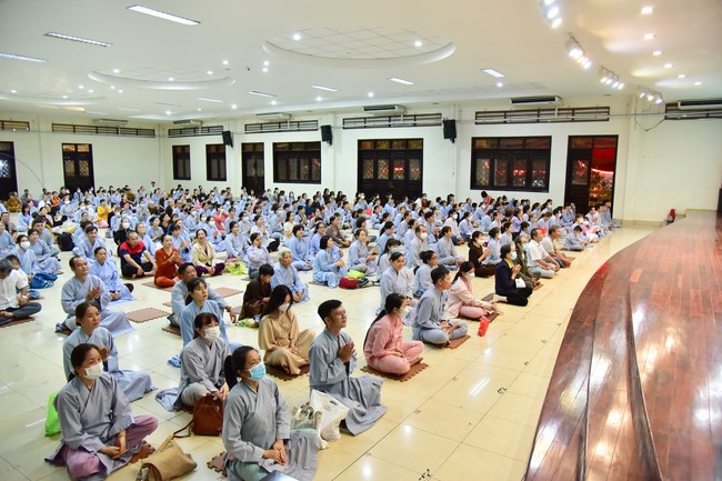 Dharma talk at the New-year beginning Five dharma being hard to achieve in life