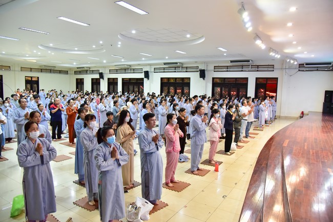 Dharma talk at the New-year beginning Five dharma being hard to achieve in life