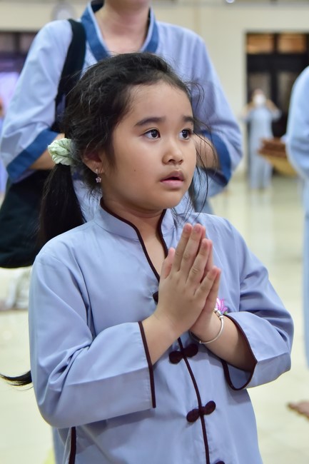 Dharma talk at the New-year beginning Five dharma being hard to achieve in life