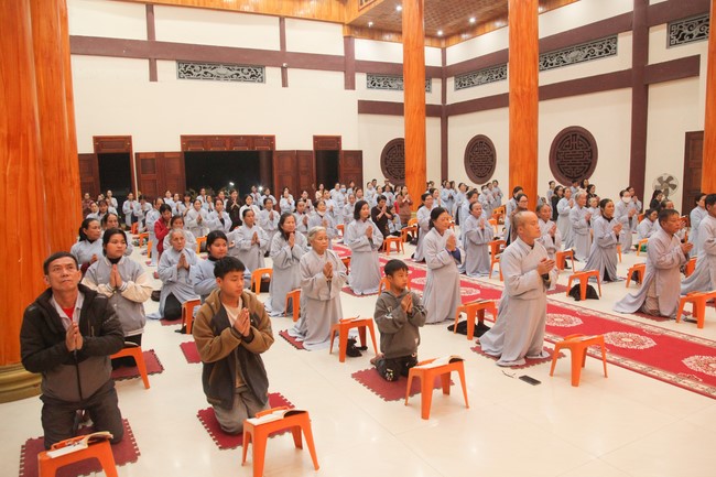 Chùa Giai Lam - Hà Tĩnh: Lễ sám hối đầu năm Quý Mão