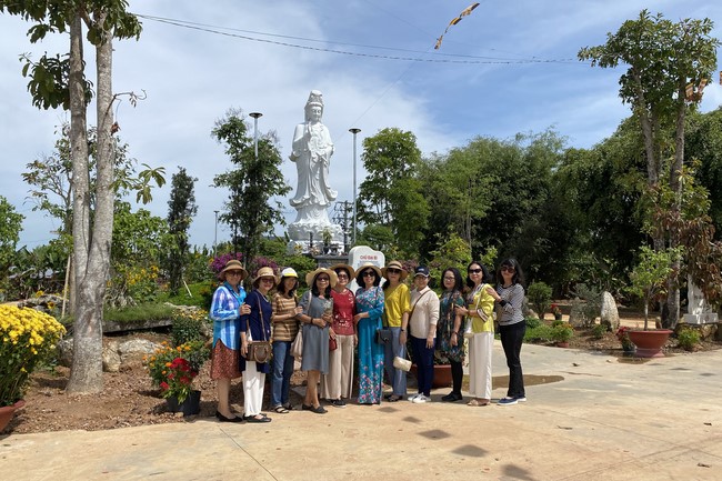 Chùa Suối Pháp – Tây Ninh: Lễ sám hối đầu năm