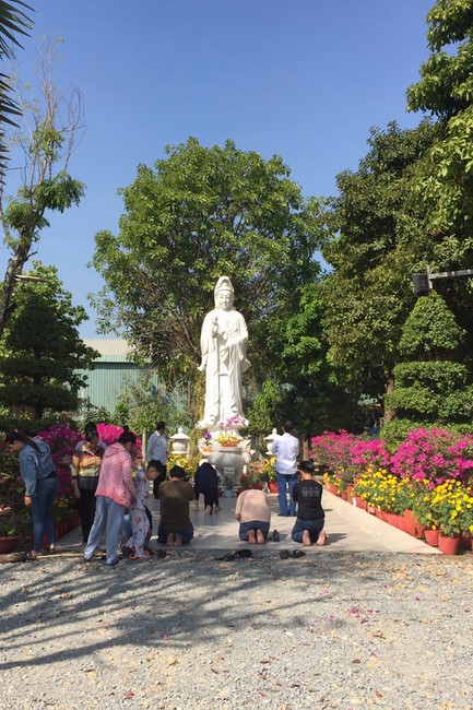Peace praying ceremony at Hoang Phap Cambodia Temple  in the new year