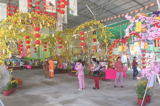 Peace praying ceremony at Hoang Phap Cambodia Temple  in the new year