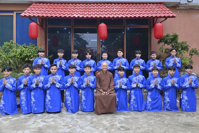 Preaching dharma at Co Am pagoda, Tu Phap pagoda, and Phuc Hai   pagoda in the tenth day of propagation trip in the Northern