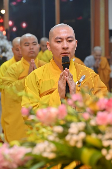 Preaching dharma at Co Am pagoda, Tu Phap pagoda, and Phuc Hai   pagoda in the tenth day of propagation trip in the Northern