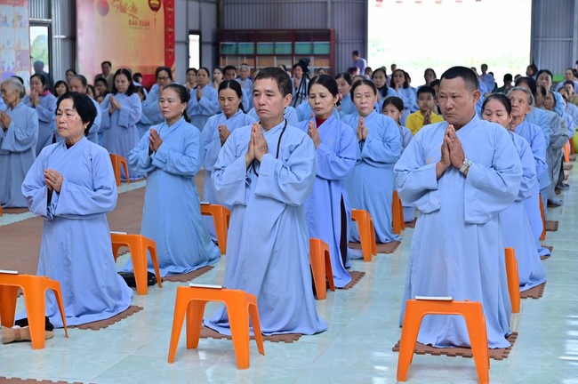 Preaching dharma at Co Am pagoda, Tu Phap pagoda, and Phuc Hai   pagoda in the tenth day of propagation trip in the Northern